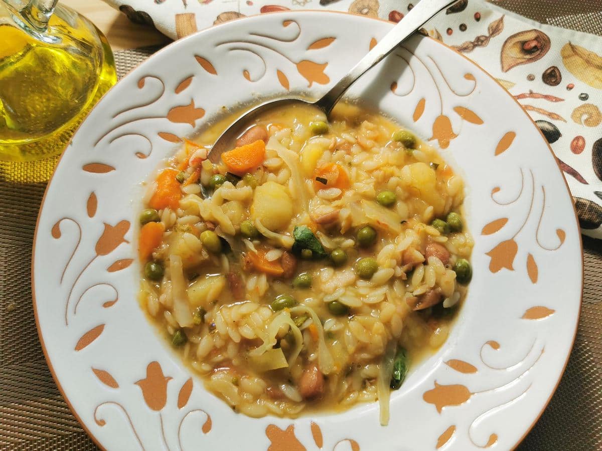 Minestrone Milanese in a bowl.