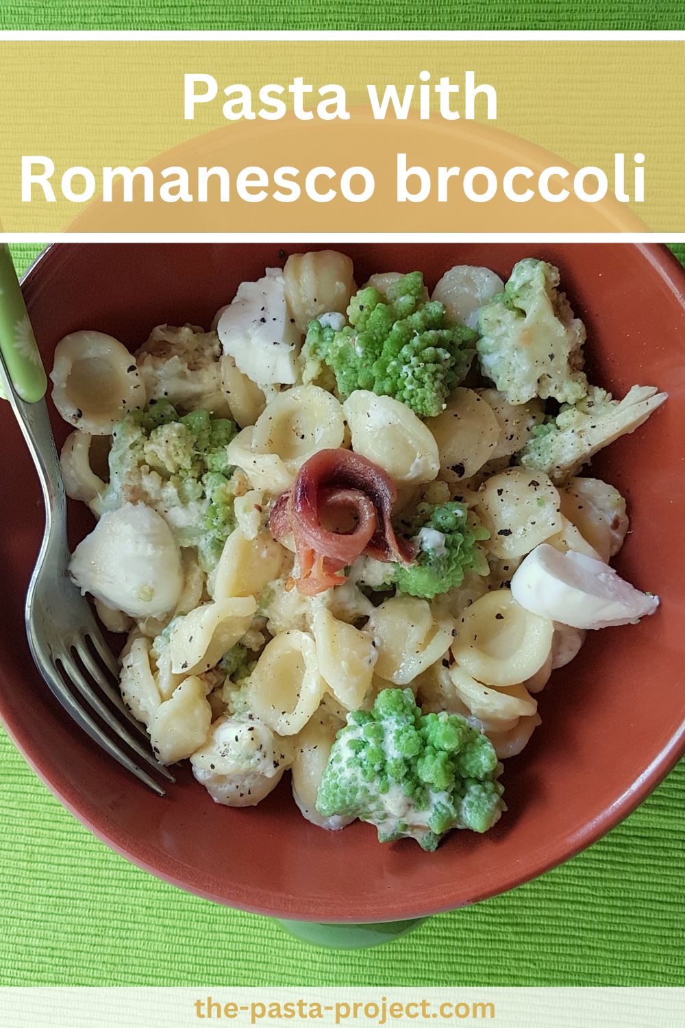 Pasta with Romanesco broccoli.