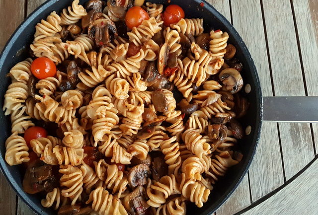 Senatore Cappelli organic whole wheat pasta with Nduja and mushrooms